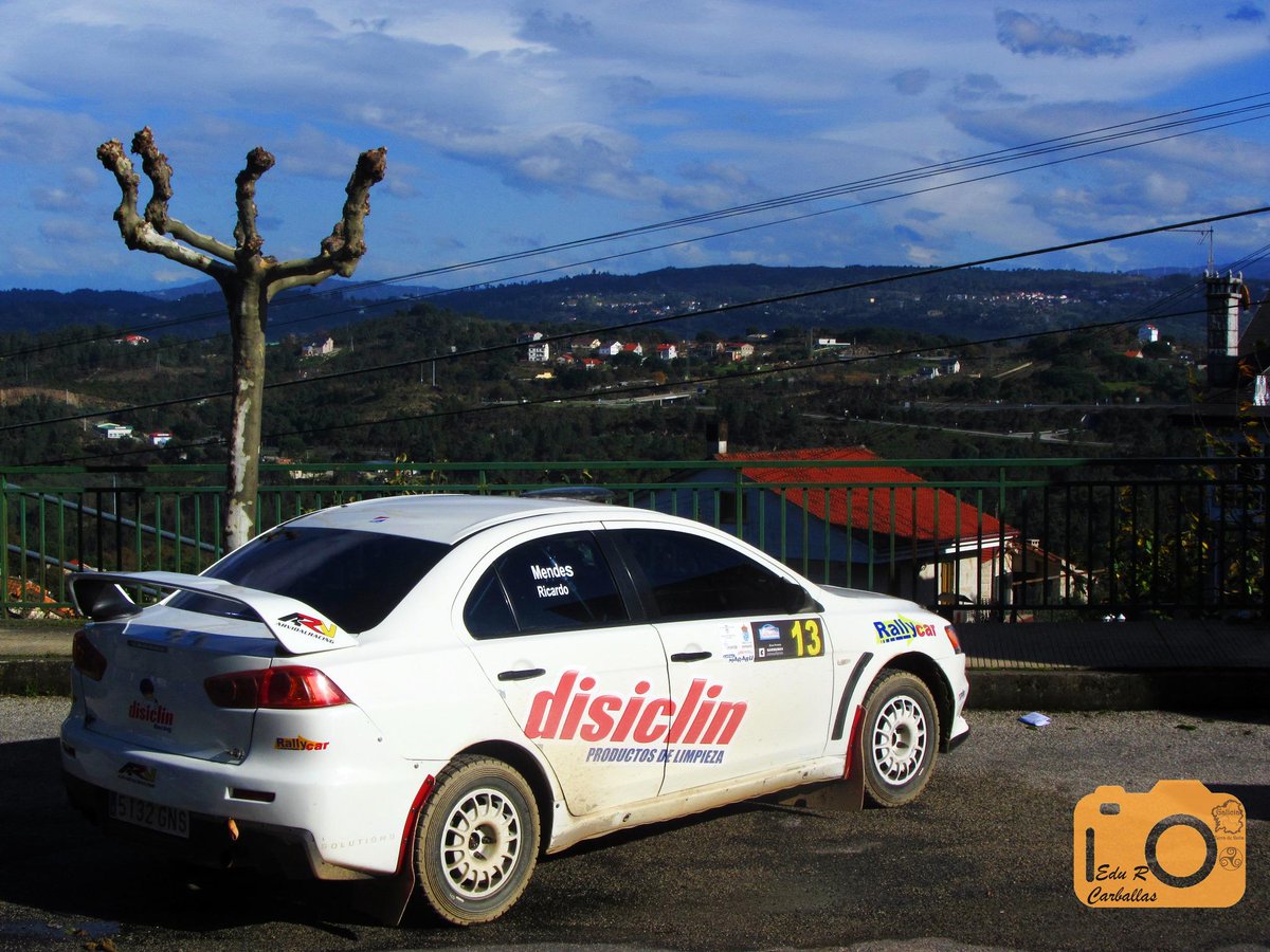 edu_rocarba's tweet photo. #RallyMixBarbadás14' @Diegoracing46 EVO X http://t.co/Xev0nvbG5f