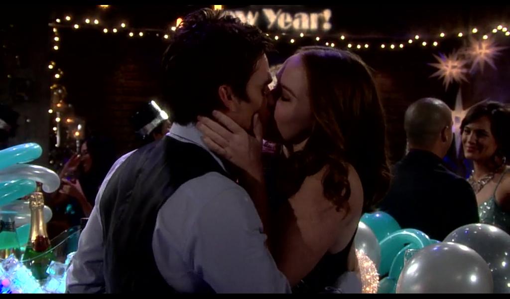 fyeahyr's tweet photo. #Keriah NYE midnight kiss!!! #YR @camryngrimes @gregrikaart http://t.co/uRo95kgX7A