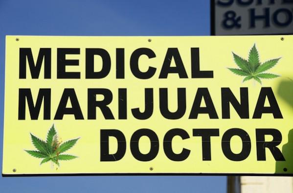 ThinkTankExile's tweet image. Massachusetts Approves First Medical Marijuana Dispensary bit.ly/1B9lEEM
