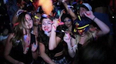 partying 😏😘🙊