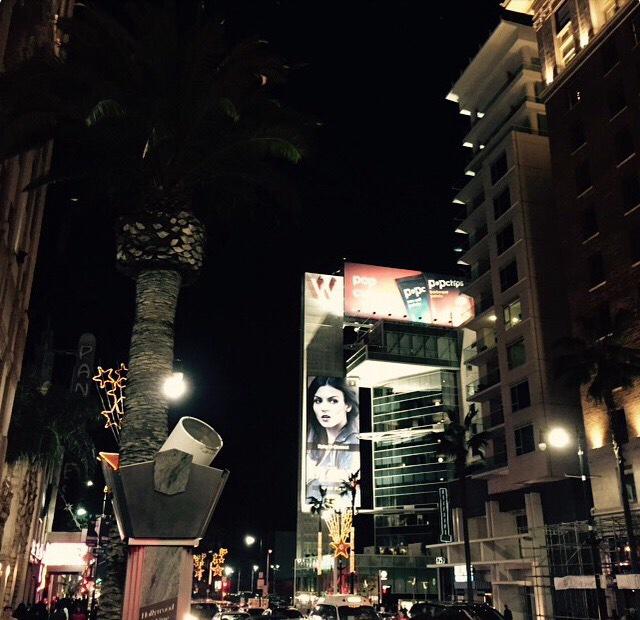 happeninginDTLA's tweet photo. More🌃scenes🎊of last🎉night's🎶fun from #DTLA's finest... #DTLA #DownTownLA #LAKnowsHowToParty #LosAngeles #NewYearsinLA http://t.co/EX6nIzV5nM