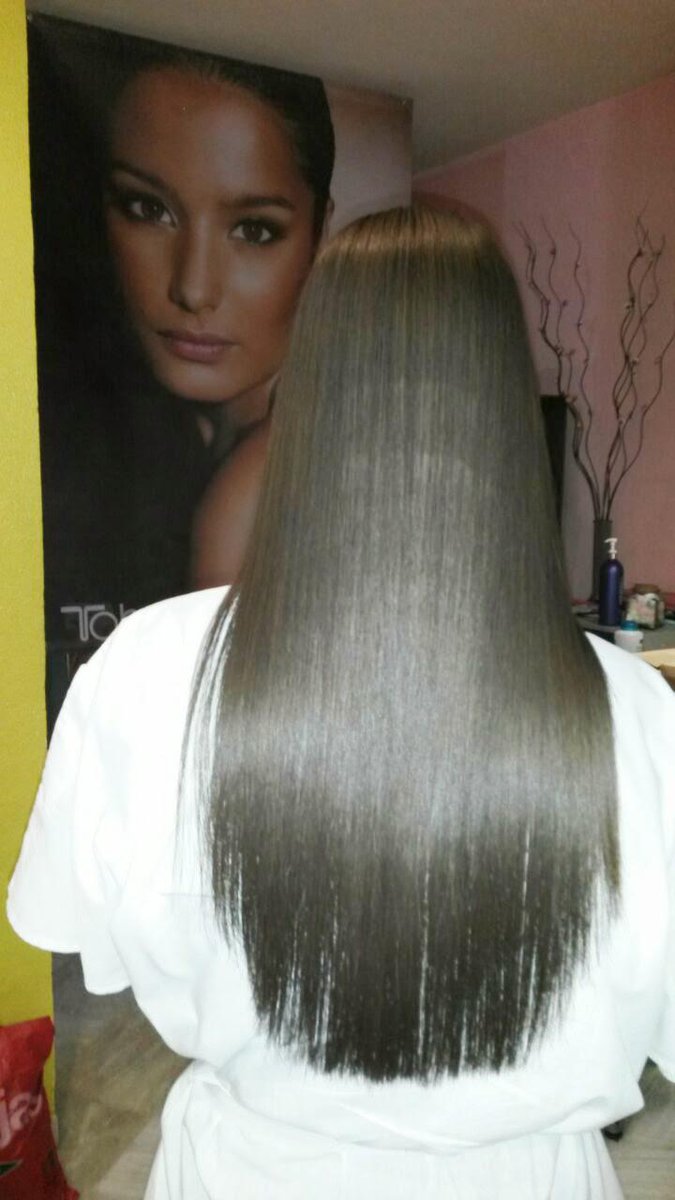 Llerapeluqueros's tweet image. #Kerapro5 a las hermanas Natalia y Laura #melenasperfectas, #sinencrespamiento #saneadas llerapeluqueros.com/2015/01/dos-he…