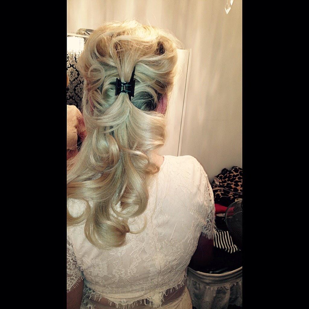 darylurquhart_x's tweet image. NYE 🎉🎉 #Kisstory #buildingsix