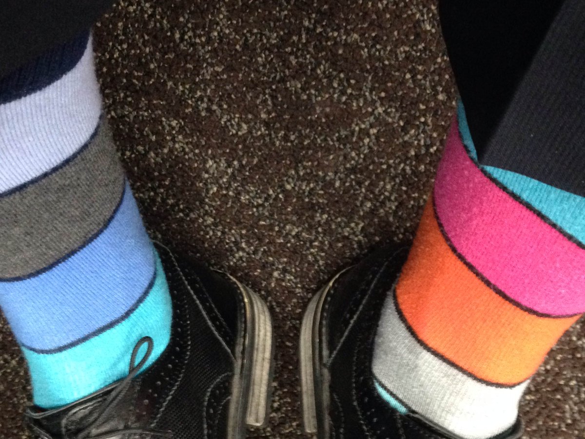 SkilburyFOX4KC's tweet image. I already failed in my New Year&apos;s resolution to have matching socks. #NewYearsResolutionFail