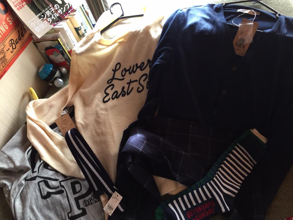ピロやま Sevendays Sundayの15福袋 男子mサイズ8点10 000円の中身はコチラ 必ず入ってるダッフルにブルゾン ネルシャツ プルオーバー カーディガン Tシャツ マフラー ベルト もっと明るい色欲しかったな Http T Co Giklvayrt8