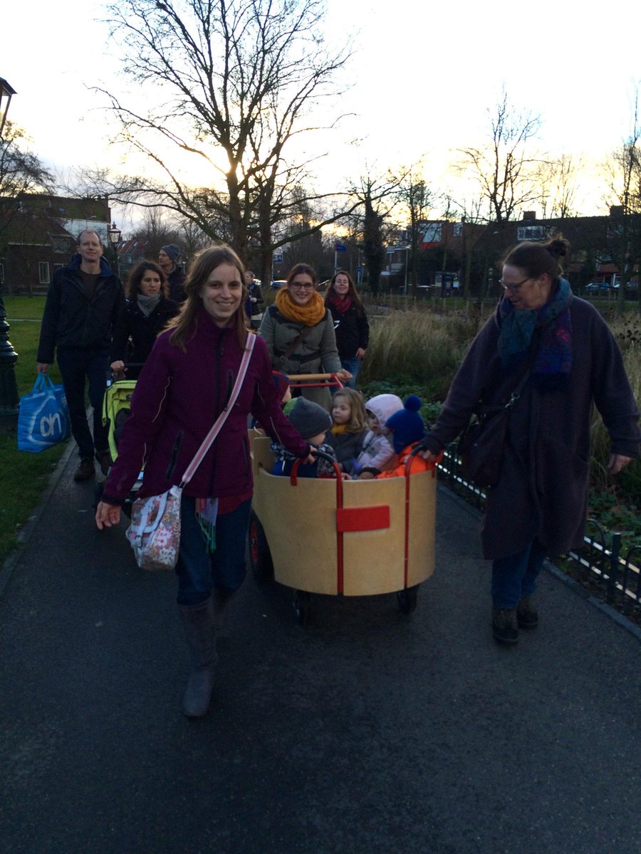 Jorika_E's tweet photo. Het Kleine Volkje verhuist! Na een heerlijk onderkomen in Vrijeschool Mareland nu een eigen locatie met meer ruimte! http://t.co/YxXxgrYPB4