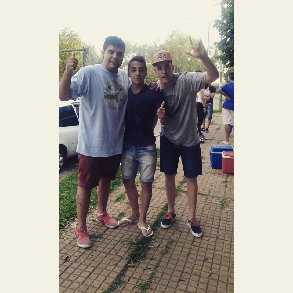 KevinVargas1_'s tweet photo. Preguntame como arrancamos el año #Acel #Mauriyo #Treke http://t.co/EkWAFl34zk