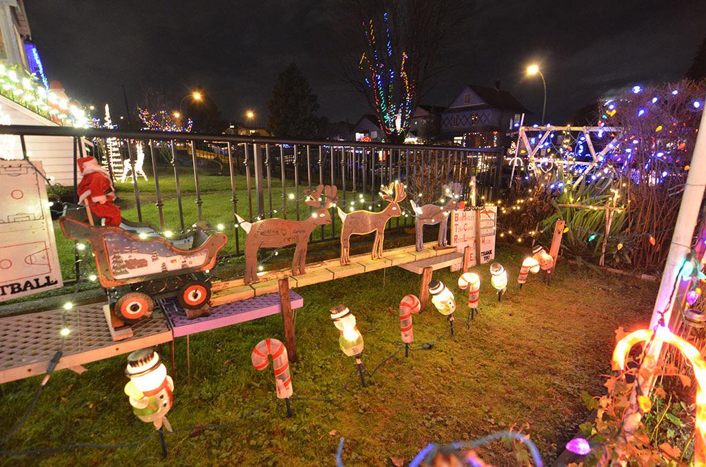 #Trinity St #Christmas #light #HometownHolidays #vancouver