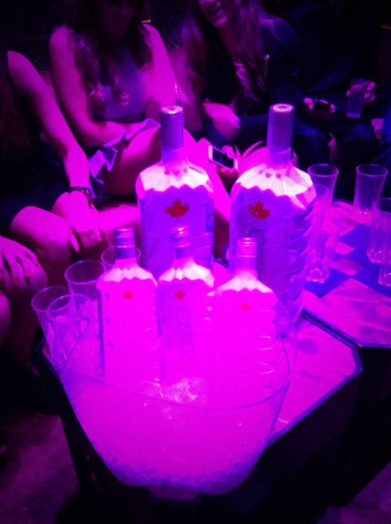 IcebergVodkaUK's tweet photo. Happy New Year 2015 #IBVC http://t.co/tYaA7EMIpB