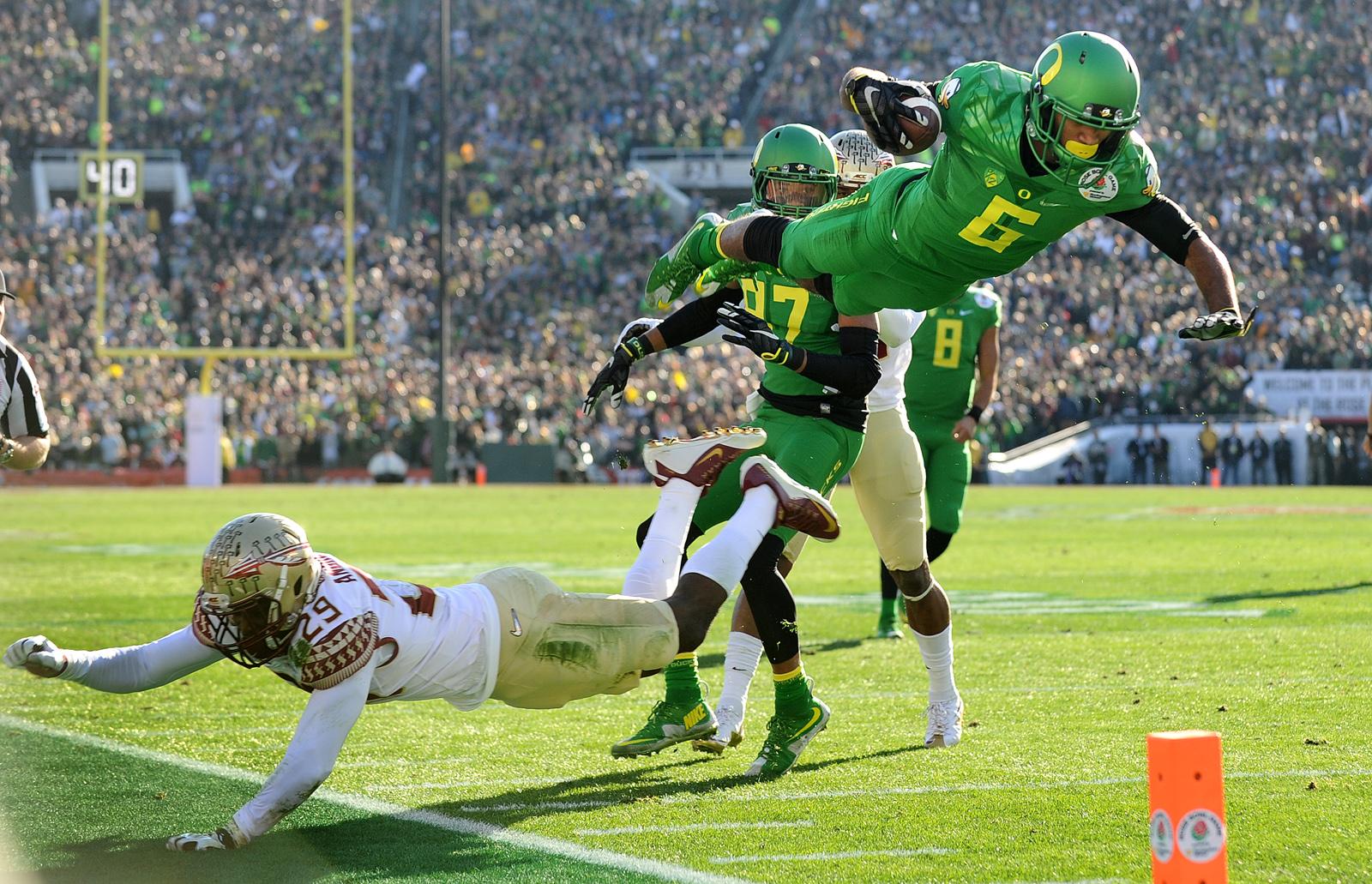 B6ThgUmCUAAv4ne.jpg:large