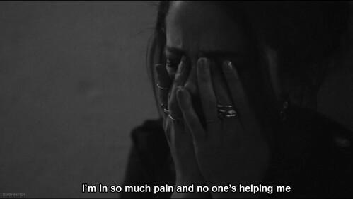 losingxhope's tweet image. I'm in so much pain..