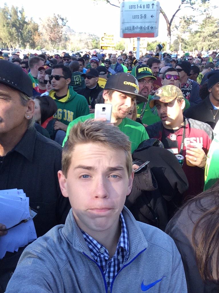 ray_jay100's tweet photo. Me before getting beer spilled on me 3 different times #RoseBowl #oregonfans http://t.co/FiJH3M02DS