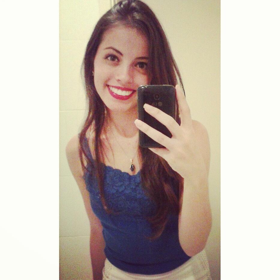Fada_do_Leste's tweet photo. #SixteenYears ❤💋 http://t.co/ZMYm1nNbcN