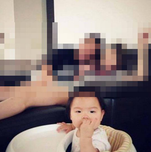 こちとらこっち卒業 در توییتر 衝撃画像 フジモンが子供の前で ユッキーナを手マンｗｗｗｗｗｗ 問題の画像がこちら Http T Co Mcqxemgvxf これ完全にヤバイっしょｗ フジモンあうとー Http T Co 3cnzmf9ua5