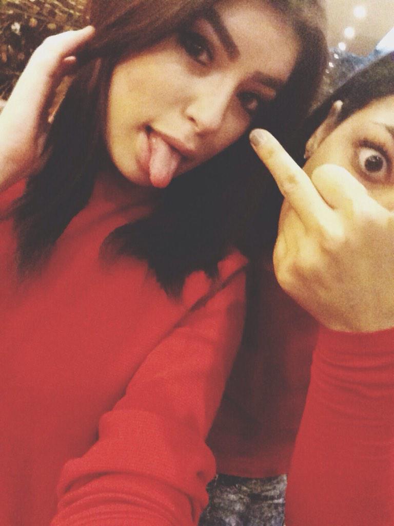 LunettaGold's tweet image. #freejb