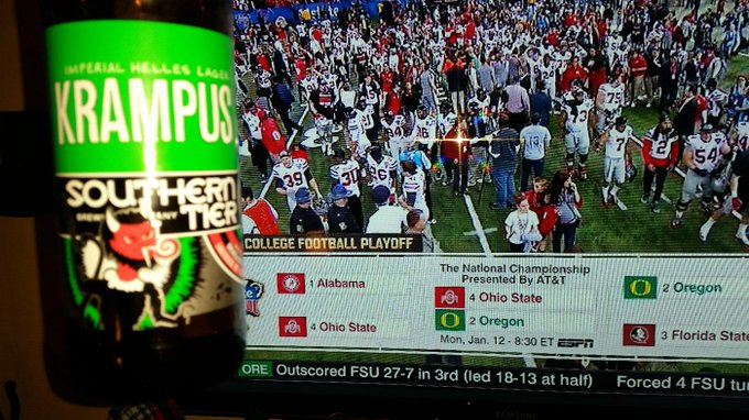 Watch Lee Cypress's leaked NSFW photo on TwXstars