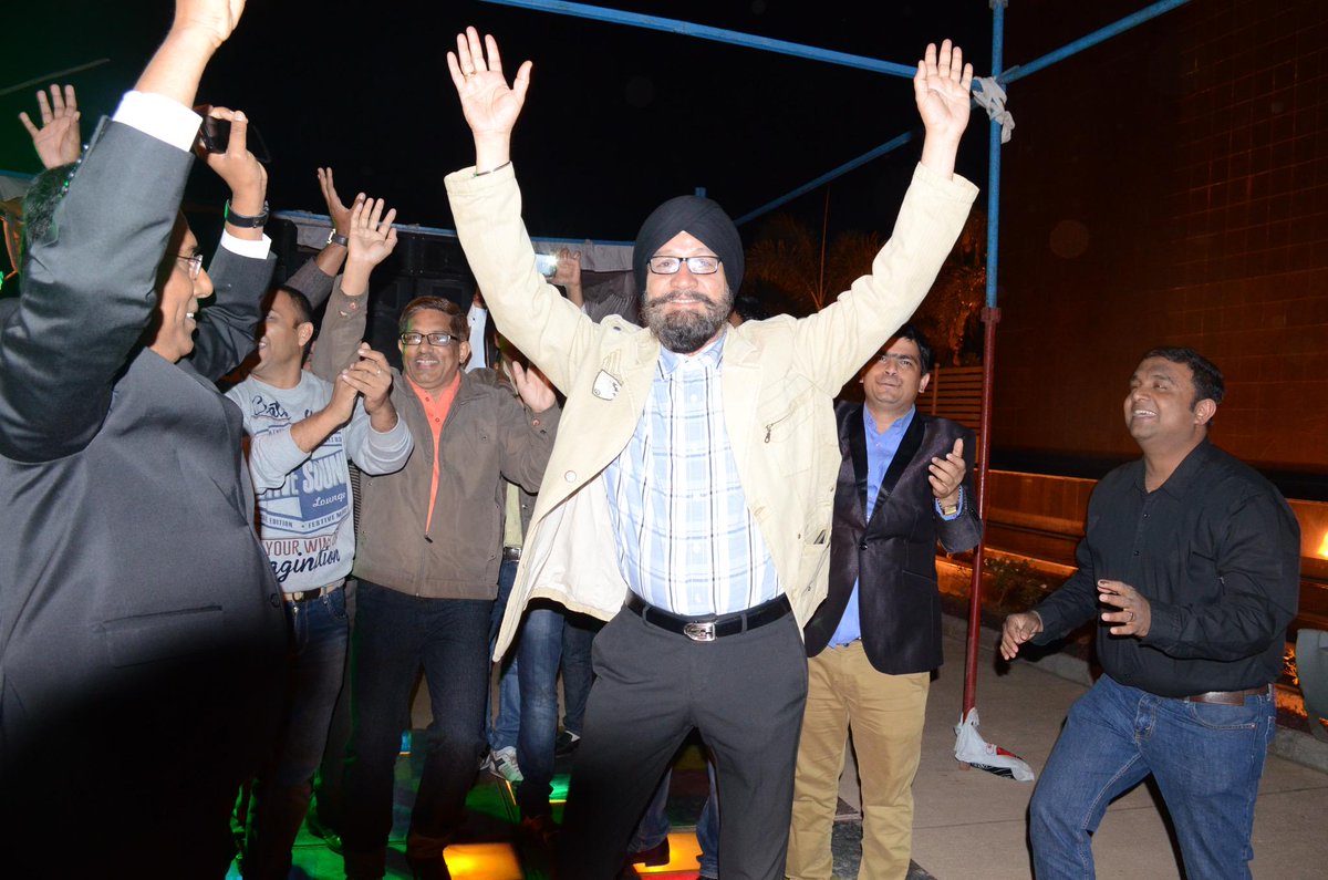 ibgroup_india's tweet image. IBGians New Year Celebration
#Celebration #HNY2015 #HappyNewYearEverybody #family #business 
ibgroup.co.in