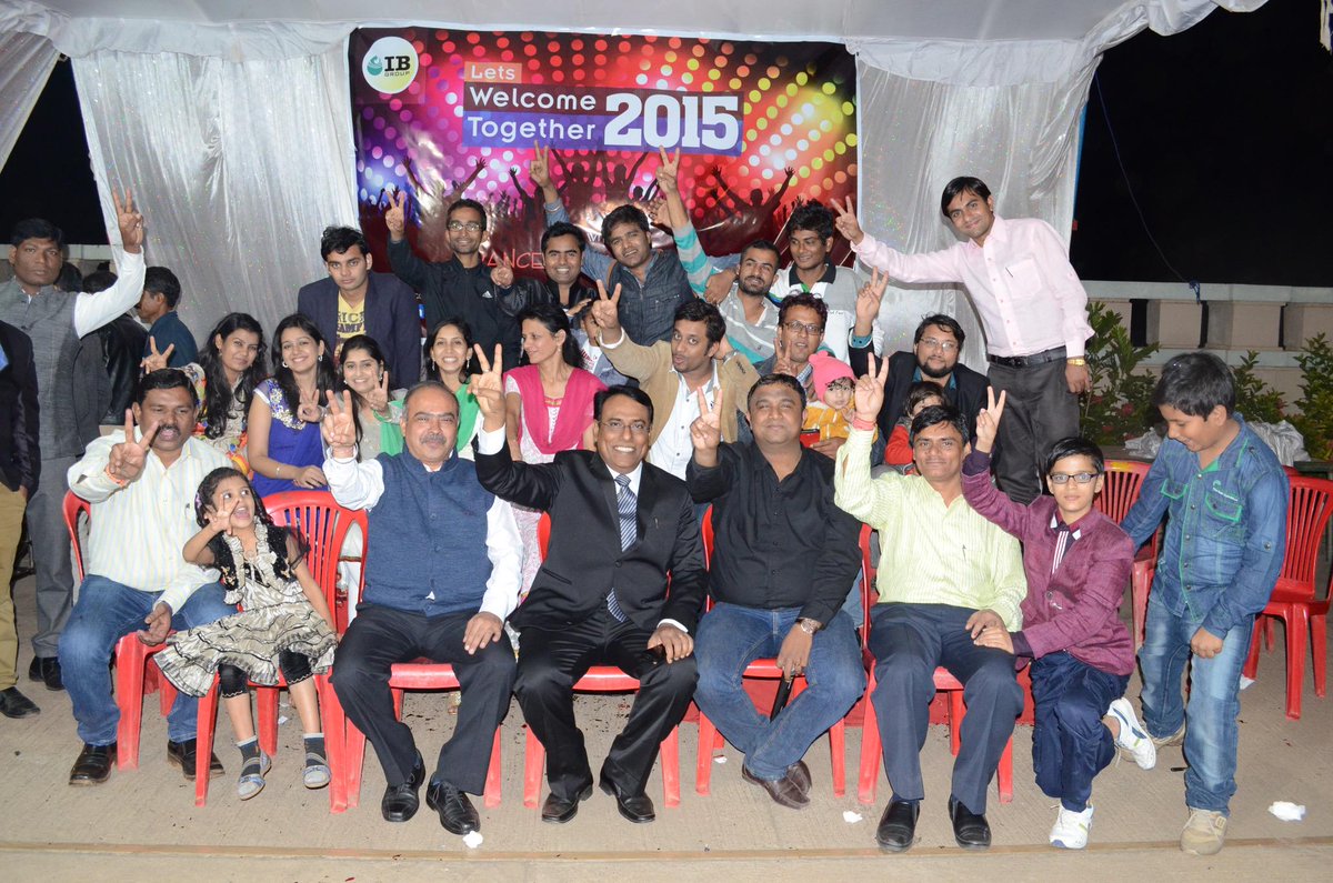 ibgroup_india's tweet image. IBGians New Year Celebration
#Celebration #HNY2015 #HappyNewYearEverybody #family #business 
ibgroup.co.in