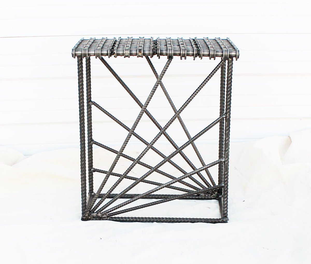 UpcycledDes1gn's tweet photo. Recycled Salvage Design ☺ #recycledsalvagedesign ☺  http://t.co/1rpfv9O1tV  ☺ http://t.co/2MDivYjowE