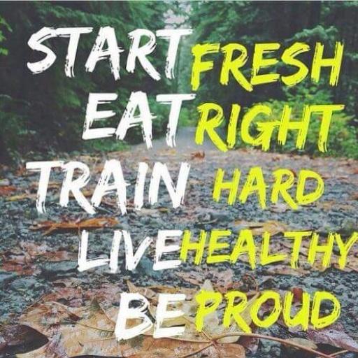 loopylops75's tweet image. Fresh fruit and porridge👍 jp capsules👍 green tea👍 squat and lunges challenge day 2👍 #fitforlifejp #boom #intraining