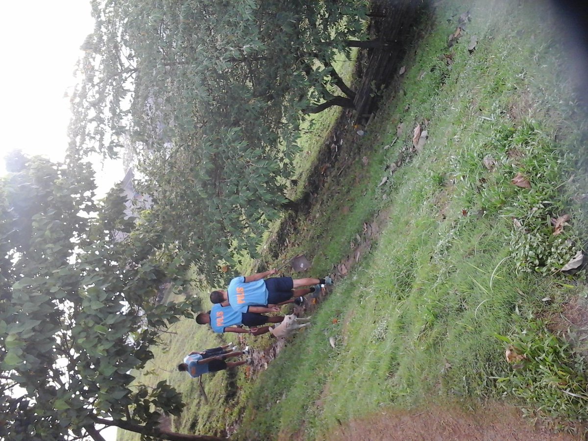 EndozoLean's tweet photo. conducted clean-up drive inside the camp. @RDPRO7  @pro7official  @RPSB7 http://t.co/FR1w11GYgb