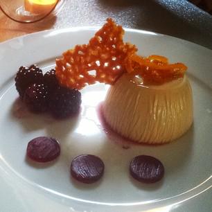 LondonPopups's tweet photo. Ends today - @thepuddingbar - the dessert-only pop-up restaurant at 26 Greek Street #Soho http://t.co/hIBUL77D9u  http://t.co/K1urftx3Ut