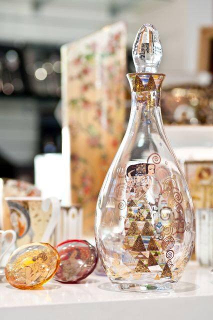 TableArtsQatar's tweet photo. Rare #items available @TableArtsQatar.
#Goebbel #Decanter decorated with one amazing #Gustav #Klimt painting! http://t.co/JhawvABPGR
