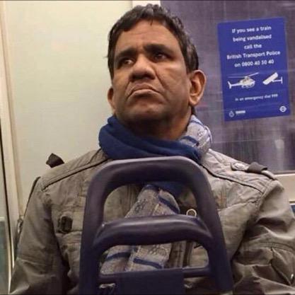 FootXtra's tweet photo. @sidlowe Just seen Diego Costa on the train at Bethnal Green. http://t.co/matc7ss74H