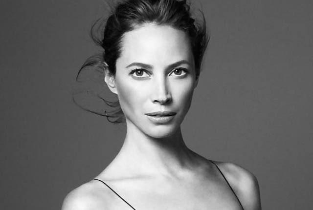 Happy birthday ! Here are 17 times she looked like perfection.   