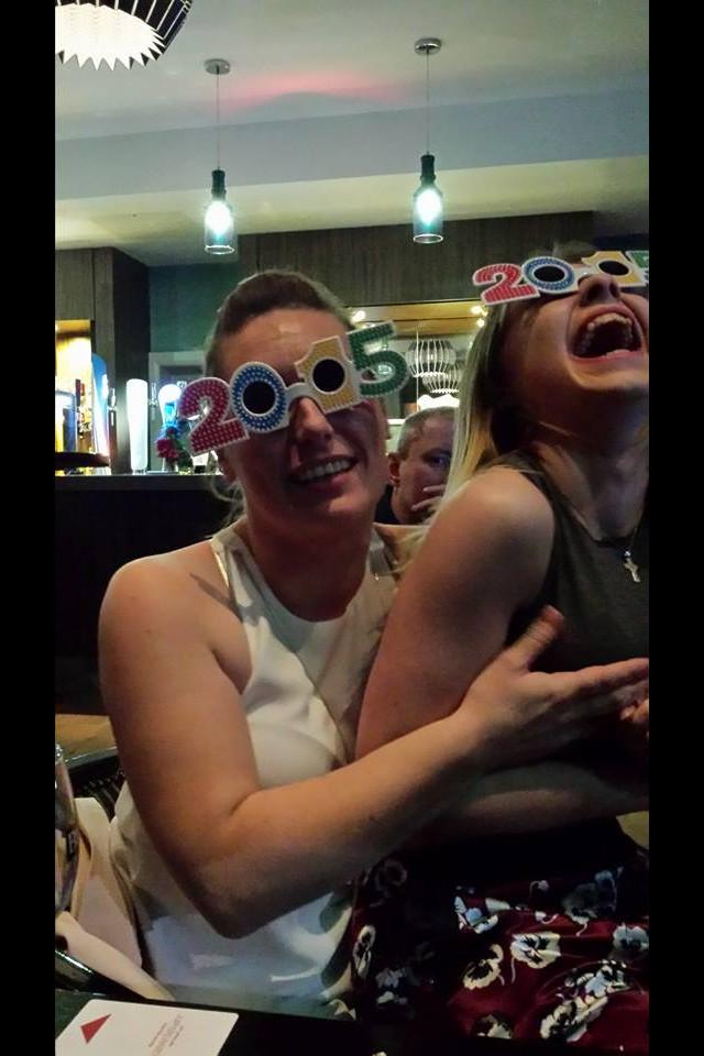 laurenmcgowan98's tweet image. Me and my auntie/bestfriend Alisha! On her Birthday/New Years ❤️ love you💕💋 #2bitches #pissed #loveher