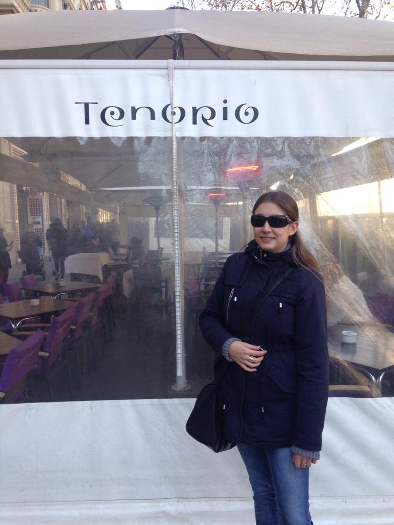Sheila91ts's tweet photo. Barcelona!! http://t.co/9GJeOTLY7a