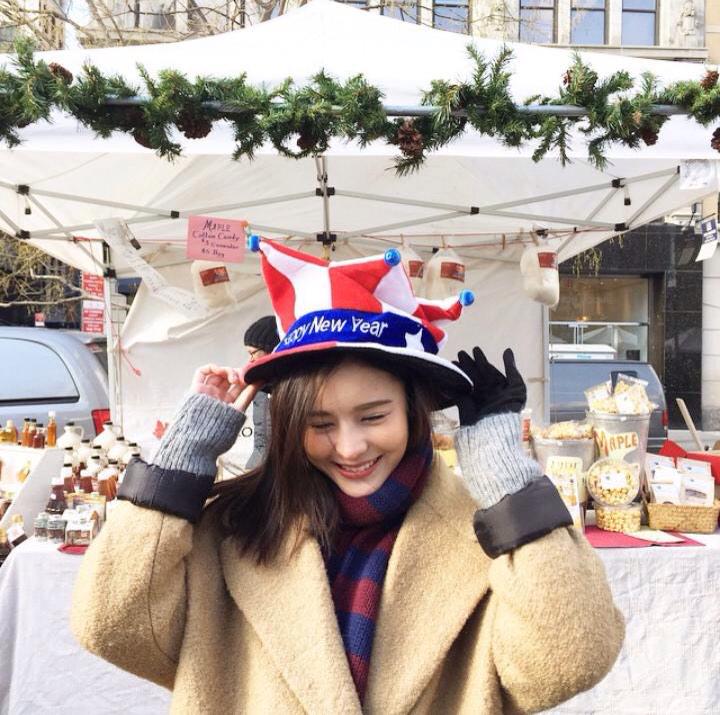 H
A
P
P
Y
✨
N
E
W
✨
Y
E
A
R