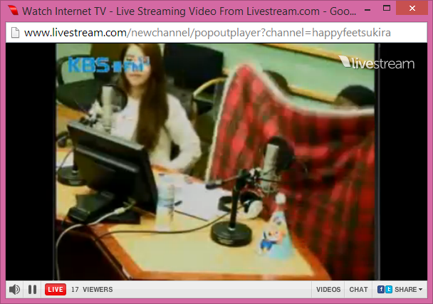 mamamoosolar's tweet photo. "mamamoodaily: #Mamamoo's Solar at Sukira (KBS Cool FM) now. #마마무 http://t.co/JDYtS2cCig"