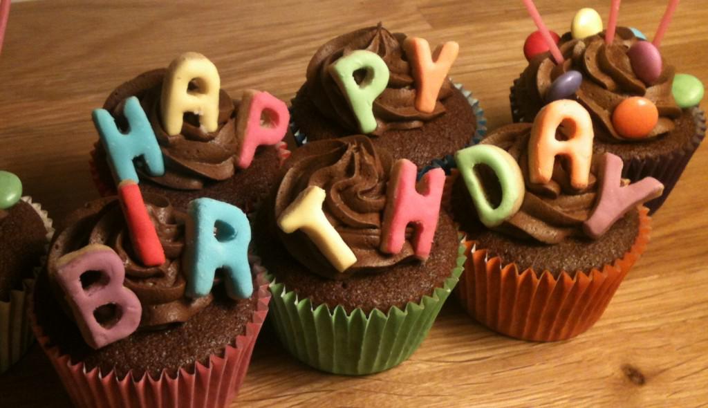  Happy Birthday Karina!  Have a great day and eat lots of cake! :-) 