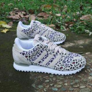 Adidas size 40 950k ori