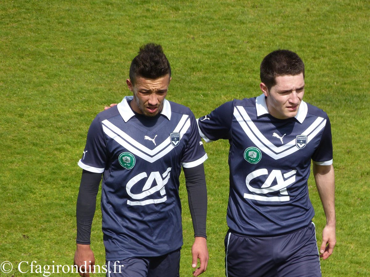 formationfcgb's tweet photo. Des nouvelles d'Othmane #Fdaouch et Béchir #Kablouti ! #Anciens >>> http://t.co/gvCEh8pWKM http://t.co/NSmL5ULruN