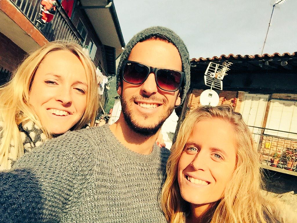 dvicio_nacho's tweet photo. Mis ángeles de Charlie 😉 http://t.co/fuLBnGdN38