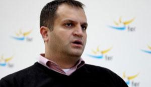ShpendA's tweet photo. "@City_Mayors: Mayor of the Month for January 2015:
Shpend Ahmeti, Pristina, Kosovo
http://t.co/2RBgKNvV15 http://t.co/E7Xhlk05su"