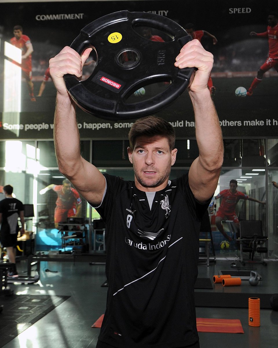 imashellfish's tweet image. “@LFC: PHOTO: Steven Gerrard working out in the Melwood gym today #LFC #LFCicon http://t.co/ZwqhCP5BNi” bro do u even lift