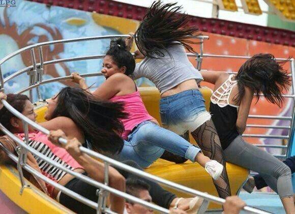 Fgonzalez04's tweet photo. "@iTwetDeivid: ▬ Cuando no termino de sentarme y ya el bus esta arrancando. http://t.co/xjDcBbSwPd" @lizmorillo