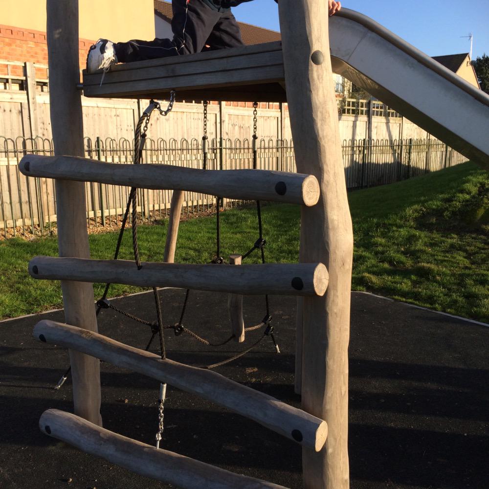 Brittwilko84's tweet image. @FlintshireCC why did you change slide in Broughton? So dangerous now and kids can't do it! #dangerous #pleaseimprove
