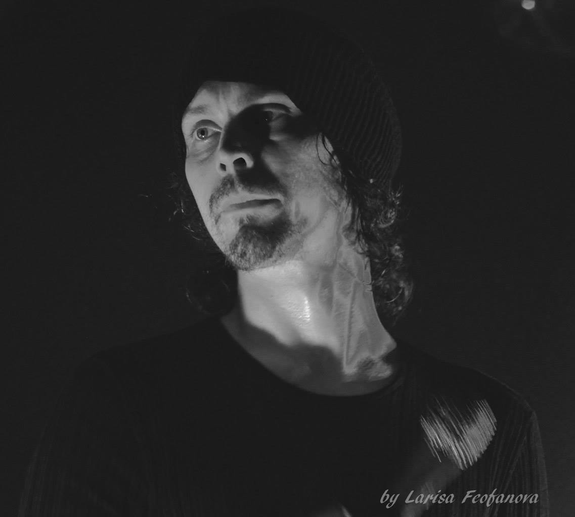 HIMsters's tweet photo. #HIM #Helldone2014 http://t.co/gqyEA3CAxR