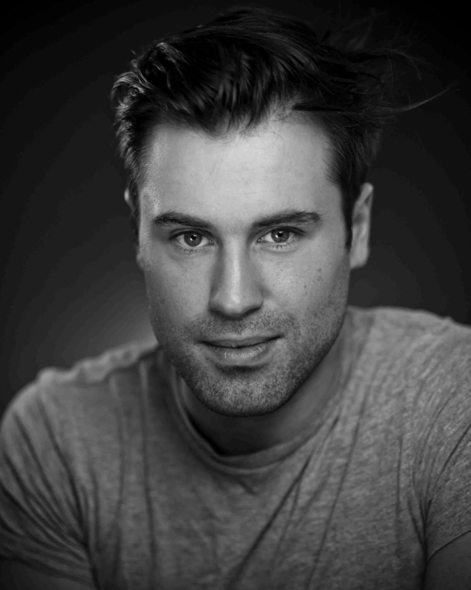 tomcolthurst's tweet photo. Headshots 2014 http://t.co/0sckv7j3Lh