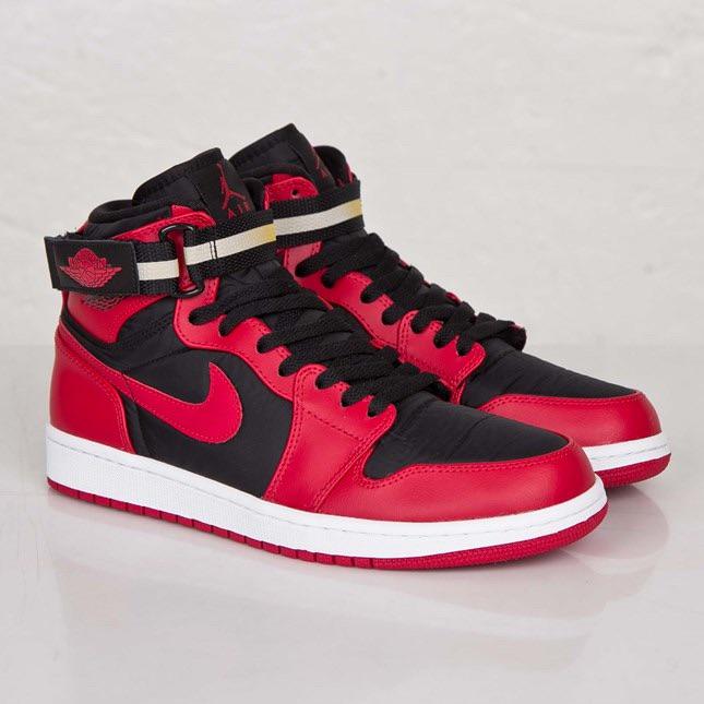 J23app's tweet photo. Jordan 1 Retro High Strap “Black/Red” available at @Sneakersnstuff -> http://t.co/OyR9rLOCQH http://t.co/PalRElSms1