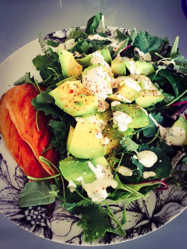 ProtiniPower's tweet image. Oily fish like Mackerel with an Avocado salad will help keep joints strong as you train. #Diet #Fit #NewYearNewYou