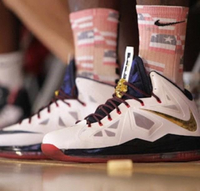 TheBestOfKicks's tweet photo. These Lebrons😍 http://t.co/d2r2dU29O9