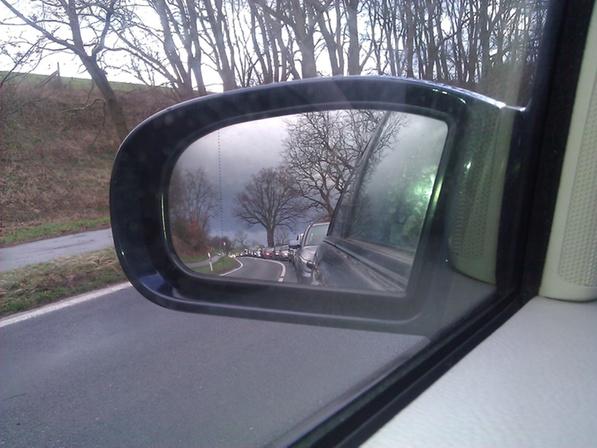 realsky_de's tweet photo. Bravo 2015, bereits über 100 neue Follower #RunterVonDerInsel http://t.co/nRBYheD2Vl