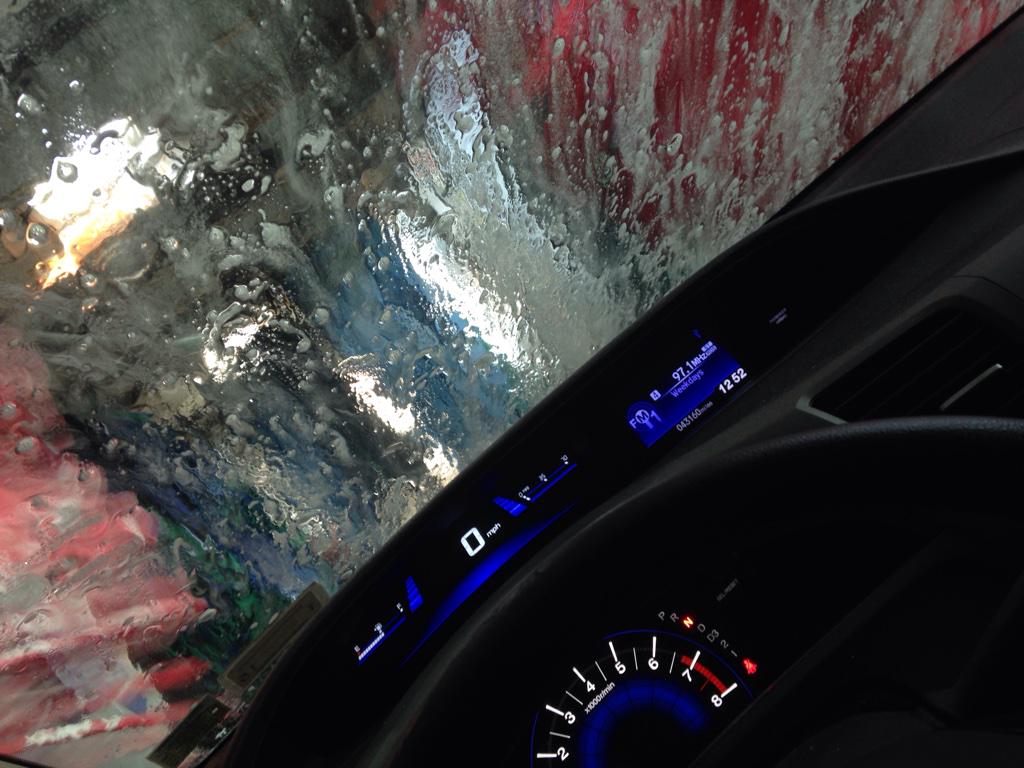 soprano4lyfe's tweet image. Happy New Year! 🚗✨🎉 #CleanRuby