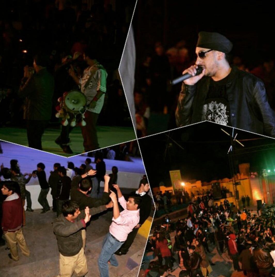 rmun15's tweet photo. Throwback to the Best concert in town where the Crowd WENT CRAZZAAY! RDB it is
Waiting from another one? Register now http://t.co/6b6kTXPrfB