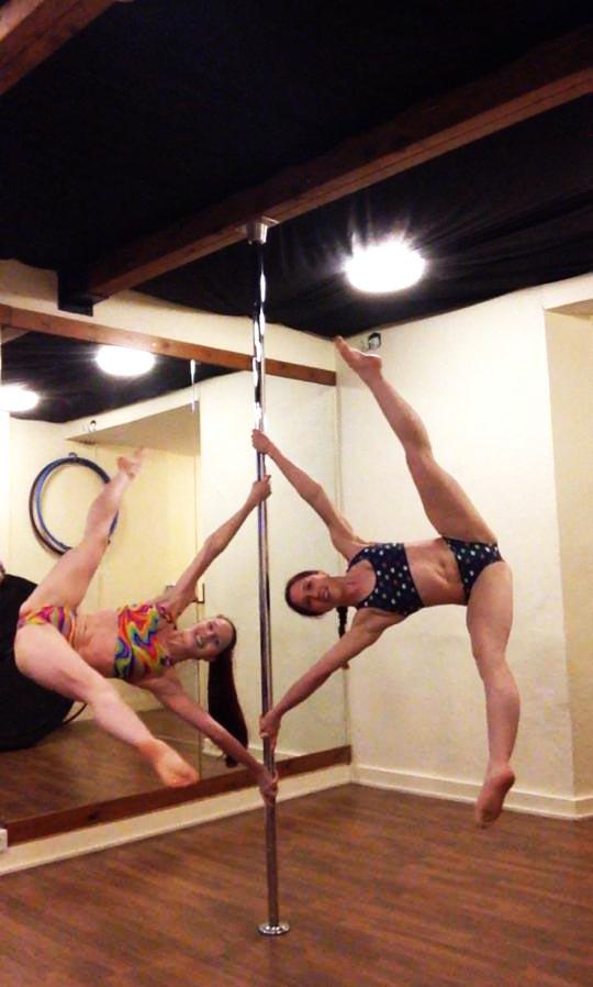 Backbone_Pole's tweet photo. Happy new year pole dance &amp; fitness addicts!! We introduce Heather &amp; Kristina Walker @KrisWalkerPole http://t.co/tIWHIUZsqh